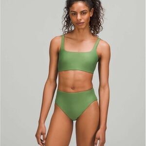 Lululemon Green Foliage Sz 10 2 piece swim suit. Great condition